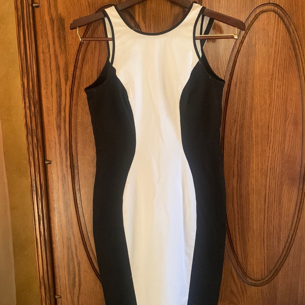 Amazing sheath dress!